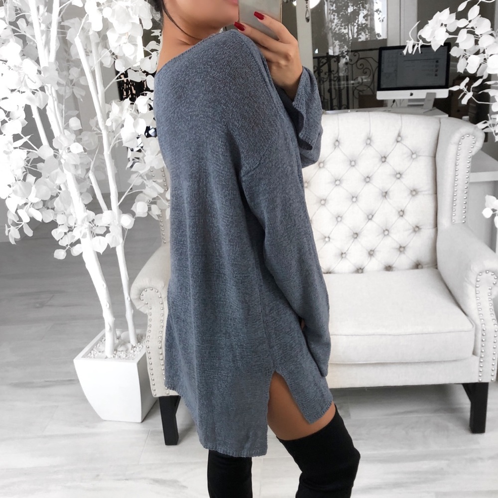 🆕🔃SLEIGH Dusty Blue Tunic - Picture 3 of 10